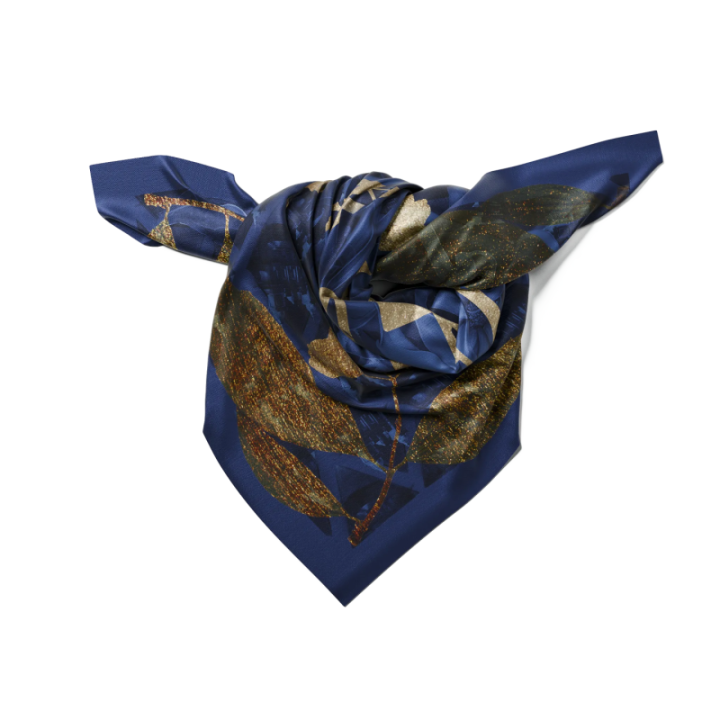The Casino Silk